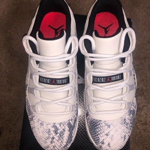 Meet your Posher, Mike